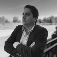 Luis Eduardo Cisneros